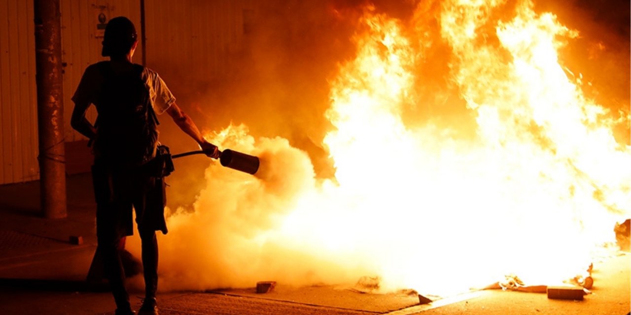 Doğu Türkistan'da korkunç yangın! Dışişleri Bakanlığı Çin'e seslendi: "İzahat istiyoruz"