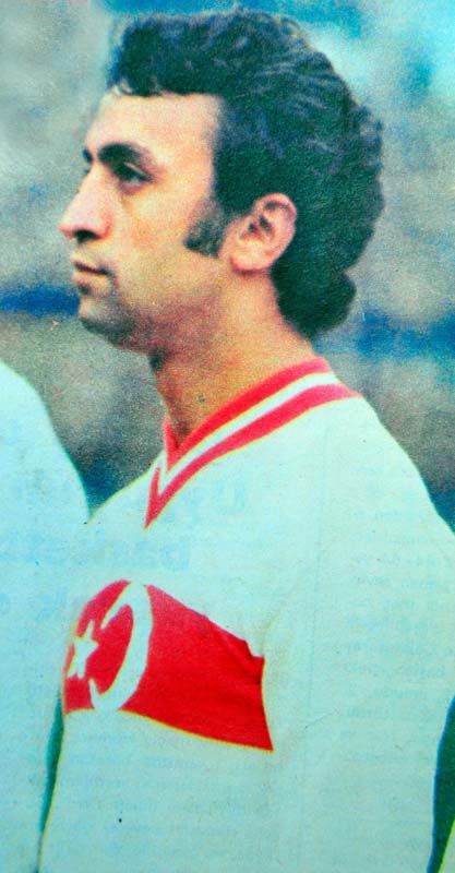 Futbol dünyası kahroldu! Eski milli futbolcu Mehmet Oğuz hayatını kaybetti!