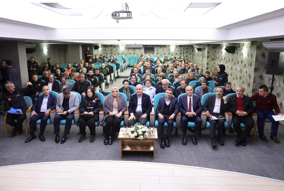 Süleyman Soylu Düzce'de konuştu! O paylaşımları yapanlara adli işlem başlatılacak!