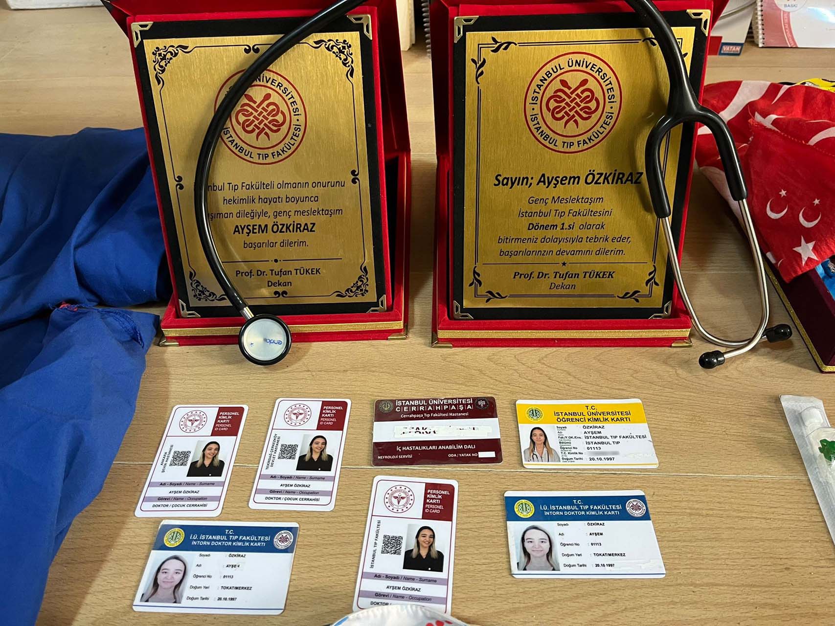 Tekirdağ'daki sahte doktor skandalında yeni perde! Hastanede doğum gününü kutlayıp kendisine çelenk yollamış, sevgilisini kandırmış