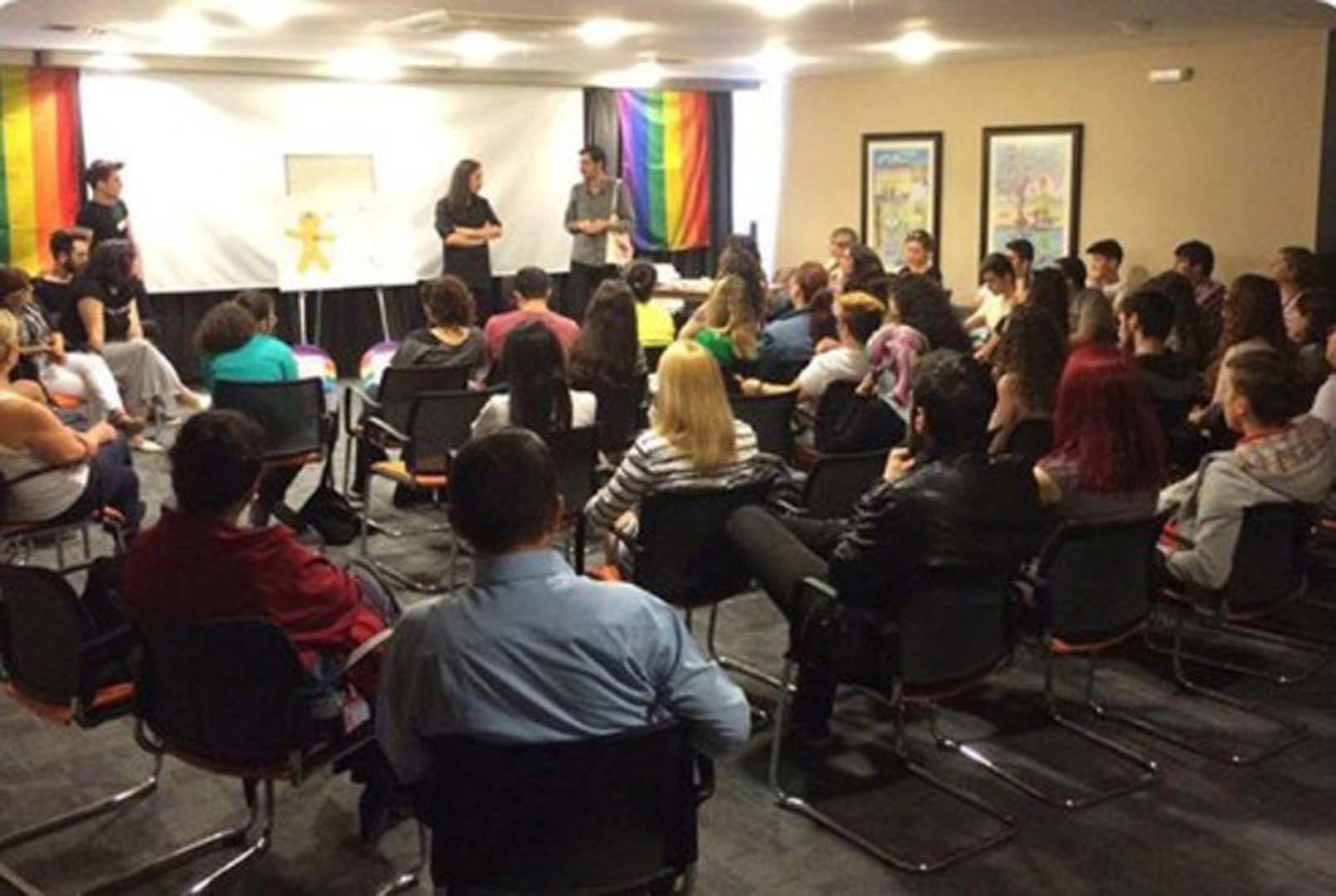 LGBT destekçileri için atölye açmışlardı! İçişleri Bakanlığı, Nilüfer Belediyesi için harekete geçti!