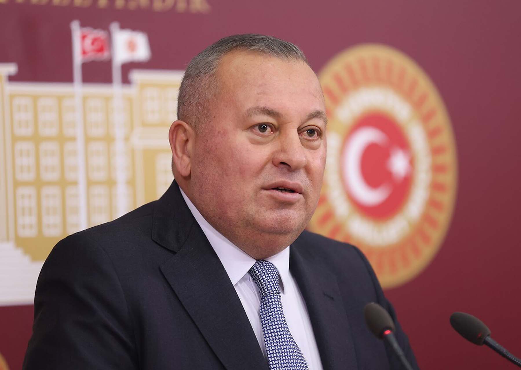 DP'li Cemal Enginyurt'tan İbrahim Tatlıses hakkında tepki çeken sözler!