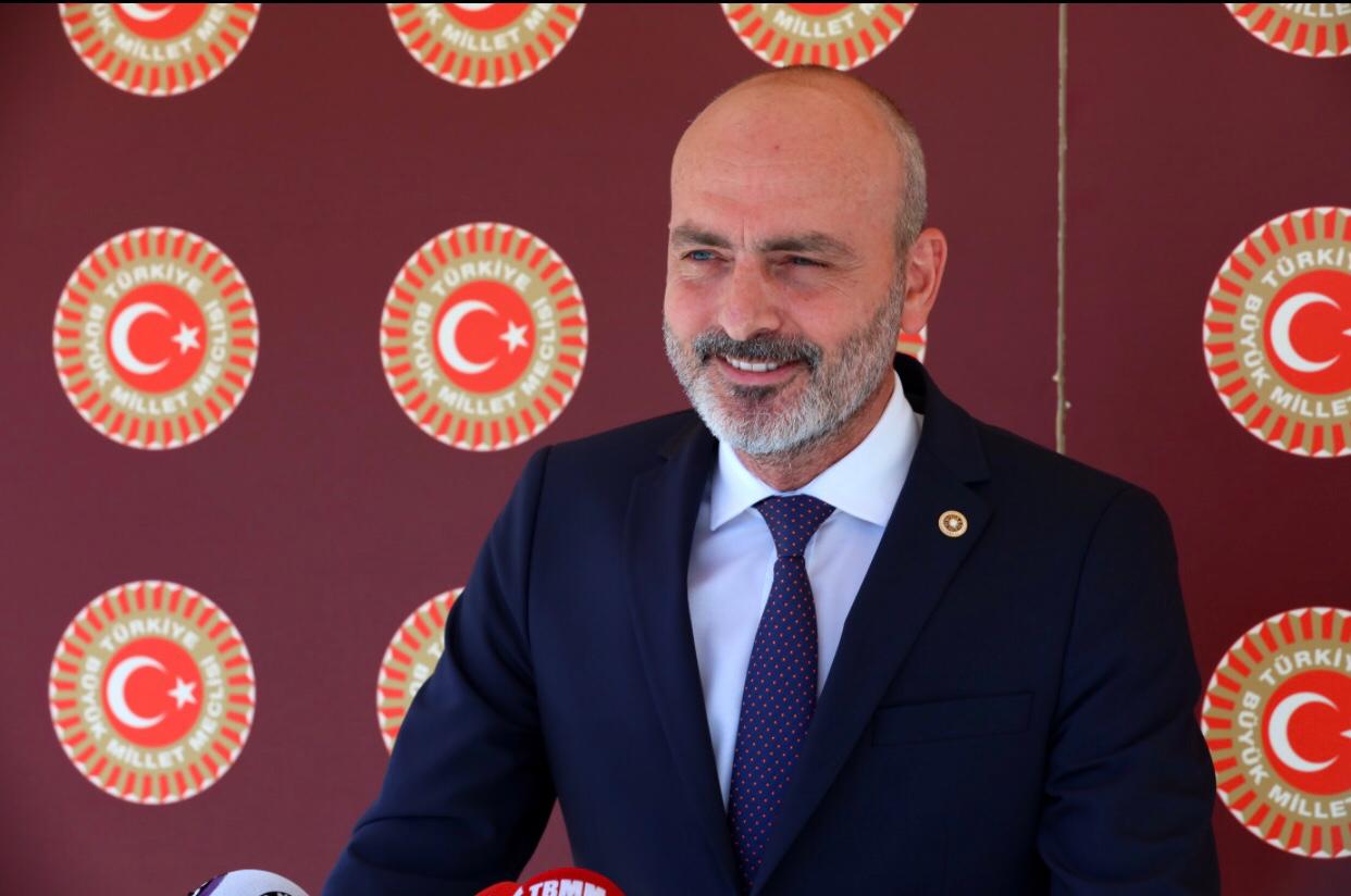 AK Parti Bursa Milletvekili Zafer Işık kimdir? Kaç yaşında? Nereli? Zafer Işık'ın biyografisi