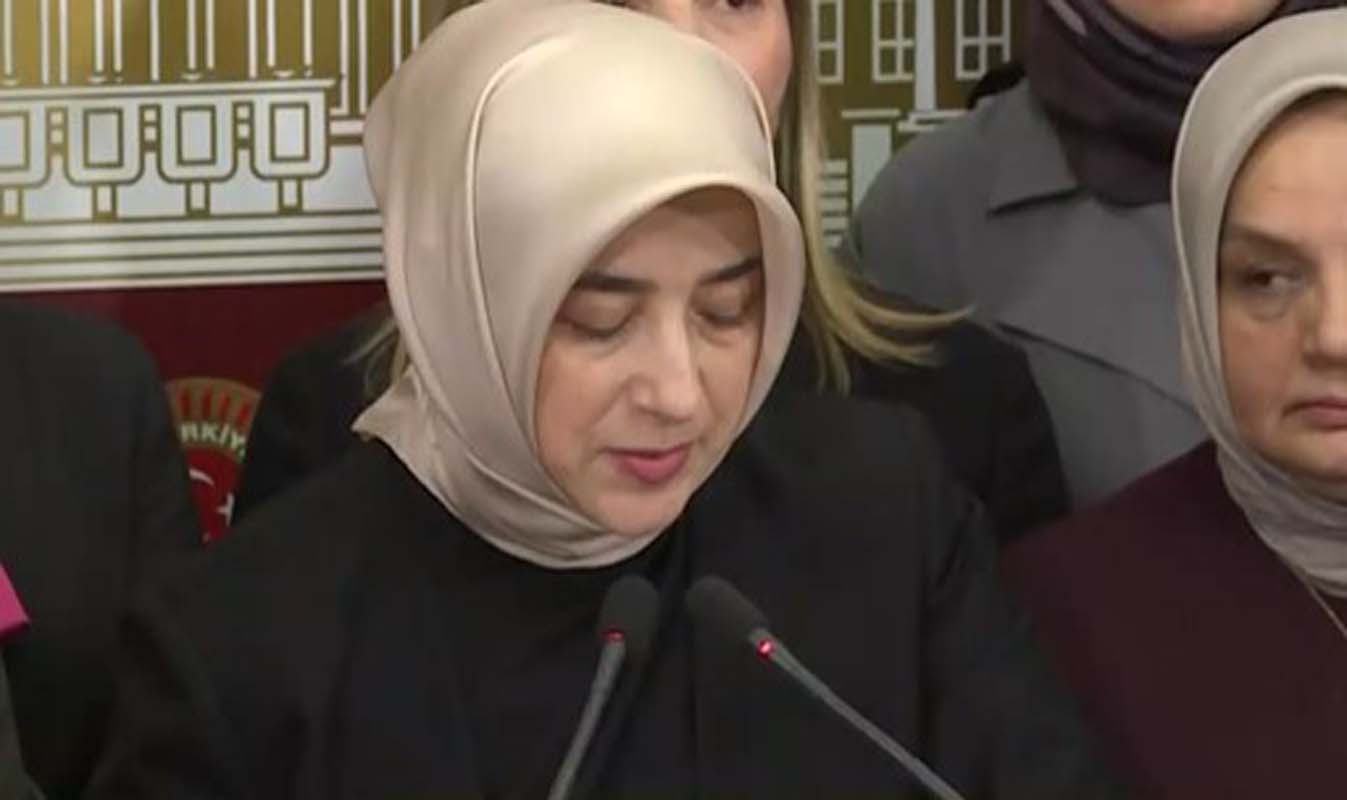 AK Parti Grup Başkanvekili Özlem Zengin'den başörtüsü teklifi açıklaması: AK Parti, MHP ve BBP'nin 336 vekilinin imzaladığı teklifi sunacağız