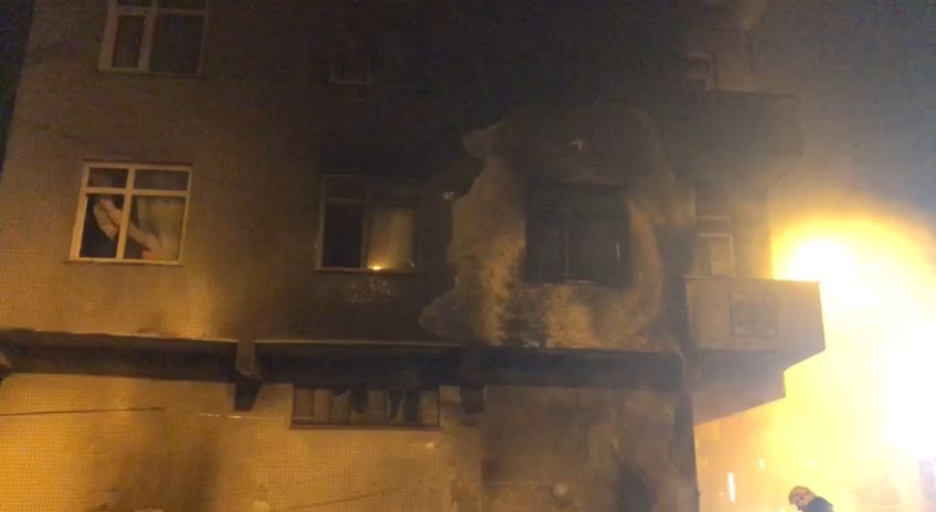 İstanbul'da pes dedirten olay! Mobilya atölyesini kundakladılar