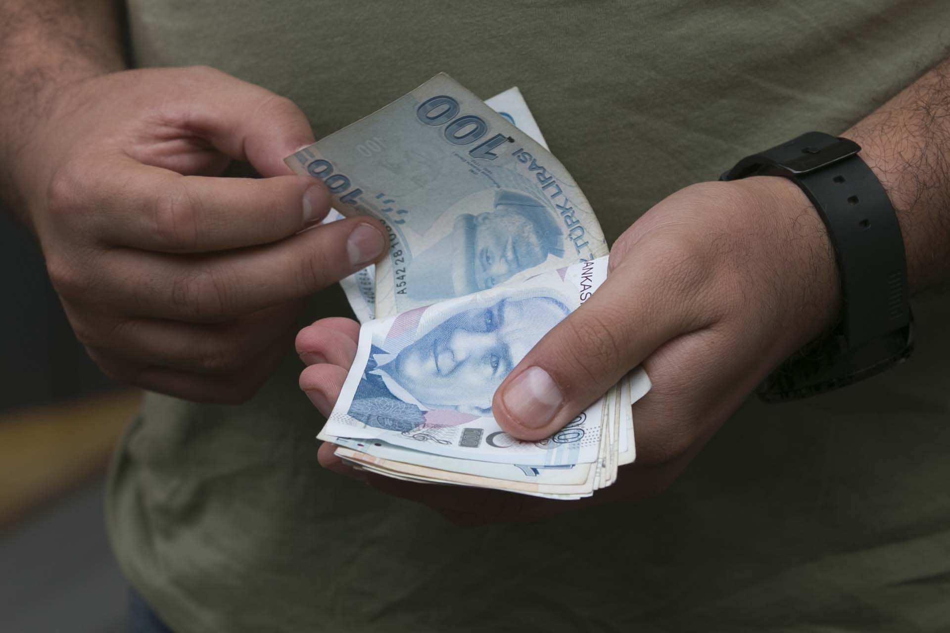 KYK kredi borcu olanlar dikkat! Gecikme zammı için Bakan Nebati tarih verdi 