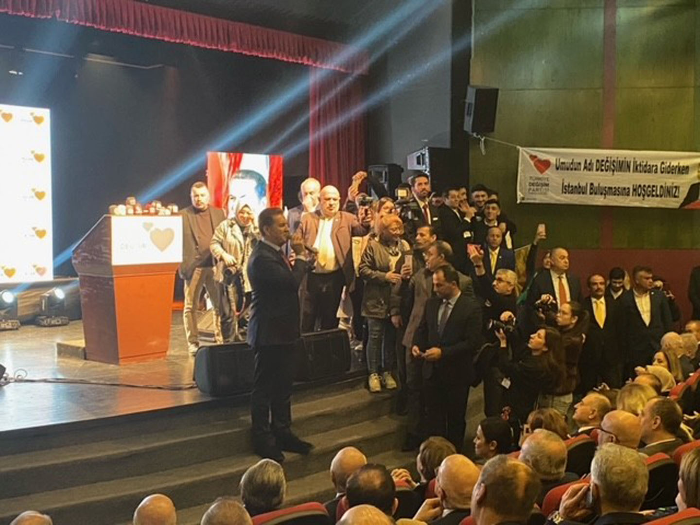 TDP Genel Başkanı Sarıgül'den asgari ücret açıklaması: Asgari ücreti üç ayda bir güncelleyeceğiz