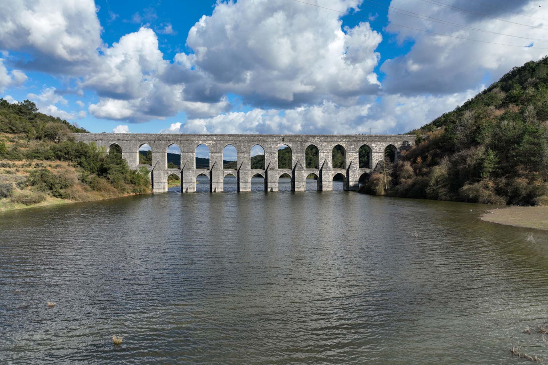 İstanbul barajları alarm veriyor: Doluluk oranı yüzde 34'e kadar indi! Bazı barajlar kuruma noktasına geldi