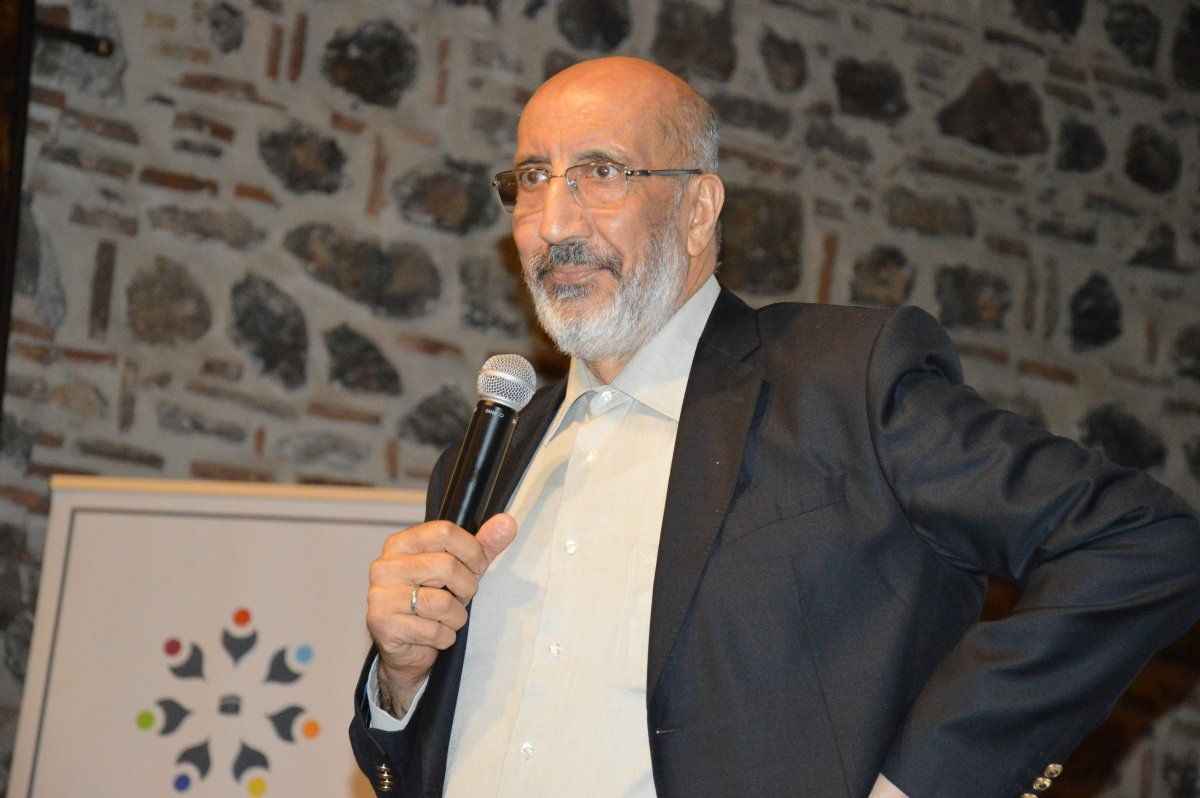 Abdurrahman Dilipak: Dini yapılar çöküyor, siyaset çözüm üretemiyor, ekonomin hali malum, adalet desen yürekler acısı