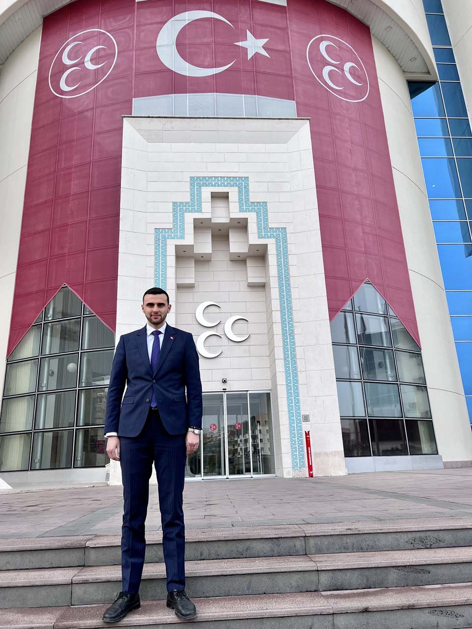 MHP Kocaeli İl Başkanı Yunus Emre Kurt, görevinden istifa etti! Gerekçesini açıklamayla duyurdu 