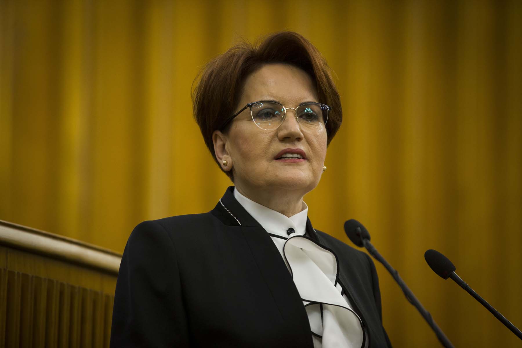 Meral Akşener'den Kılıçdaroğlu'na İmamoğlu tepkisi :Aradım telefonu kapalıydı, İzne ihtiyacım yok, bunu ima edeni fena çarparım