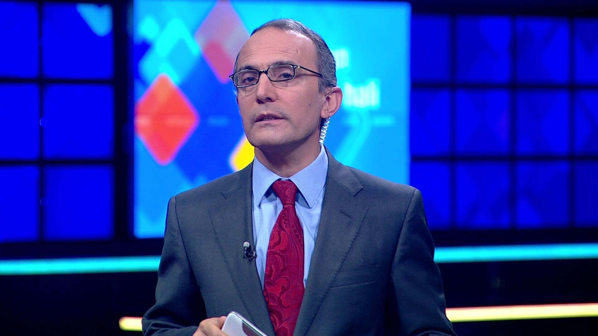 Emin Çapa, Halk TV'ye verilen cezayı protesto için maske taktı! RTÜK Başkanı Şahin'den yanıt geldi: Gerçekler için gözünüzü ve kulaklarınızı kapatmayın