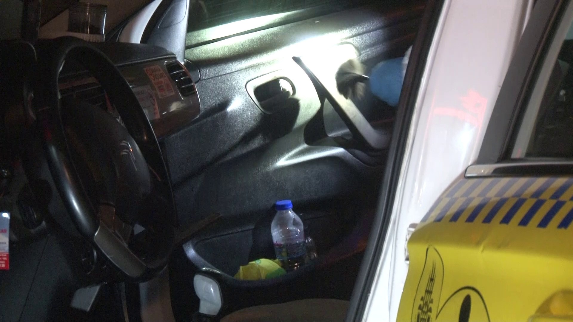 Kadıköy’de taksici ile yolcunun ücret tartışmasında kan aktı: 1 yaralı