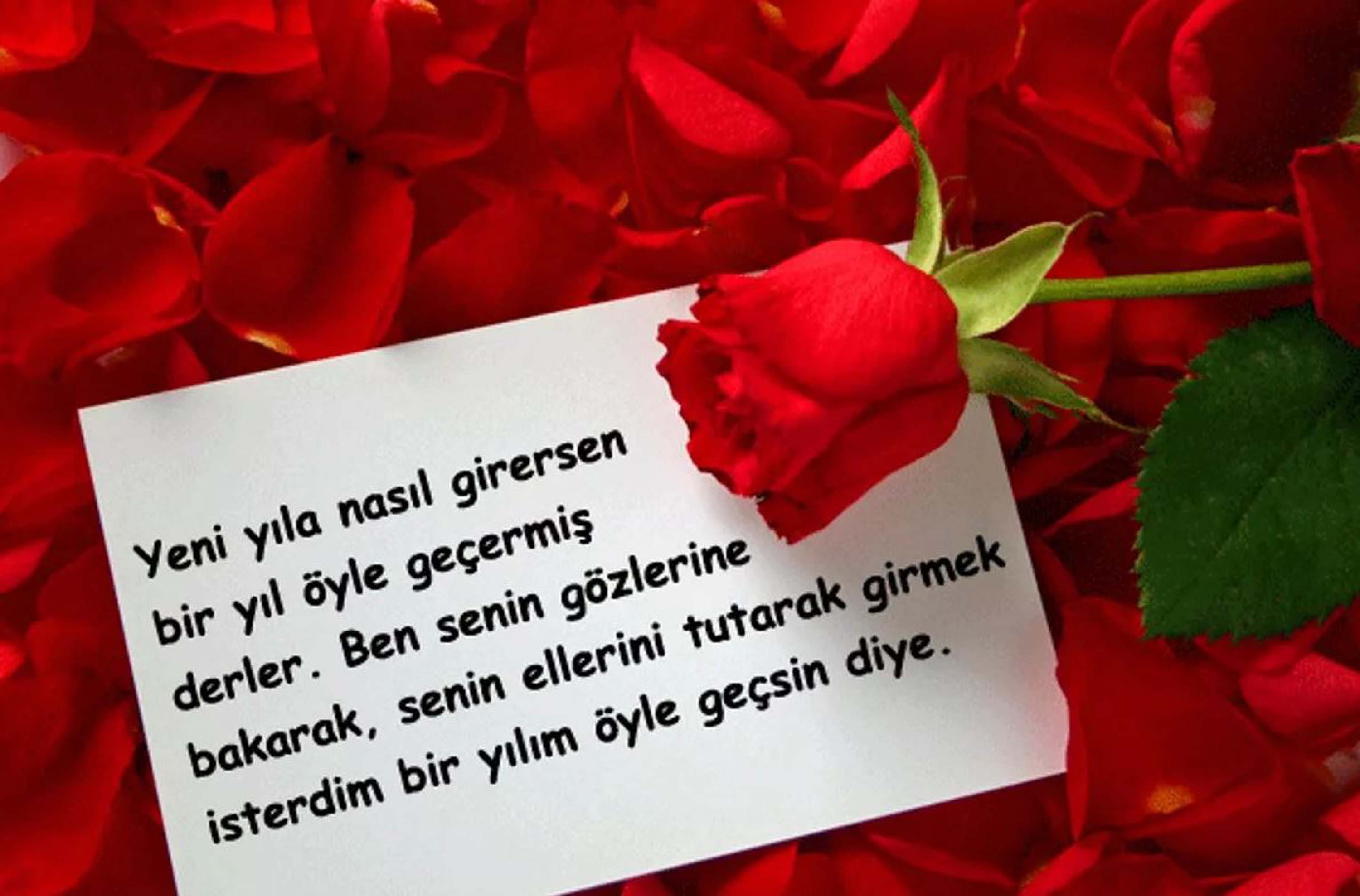 Sevgiliye Yeni Yıl Mesajları 2023