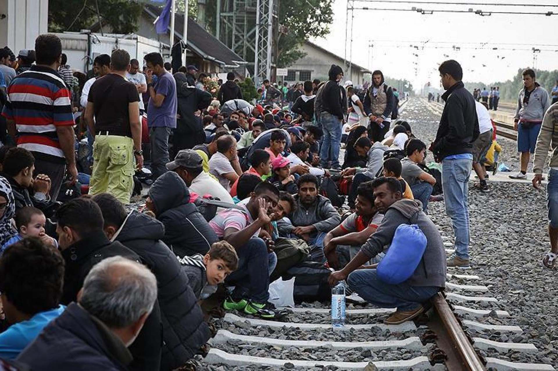 Bakan Süleyman Soylu açıkladı! Türkiye'de yaşayan ve ülkesine dönen Suriyeli sayısı belli oldu 