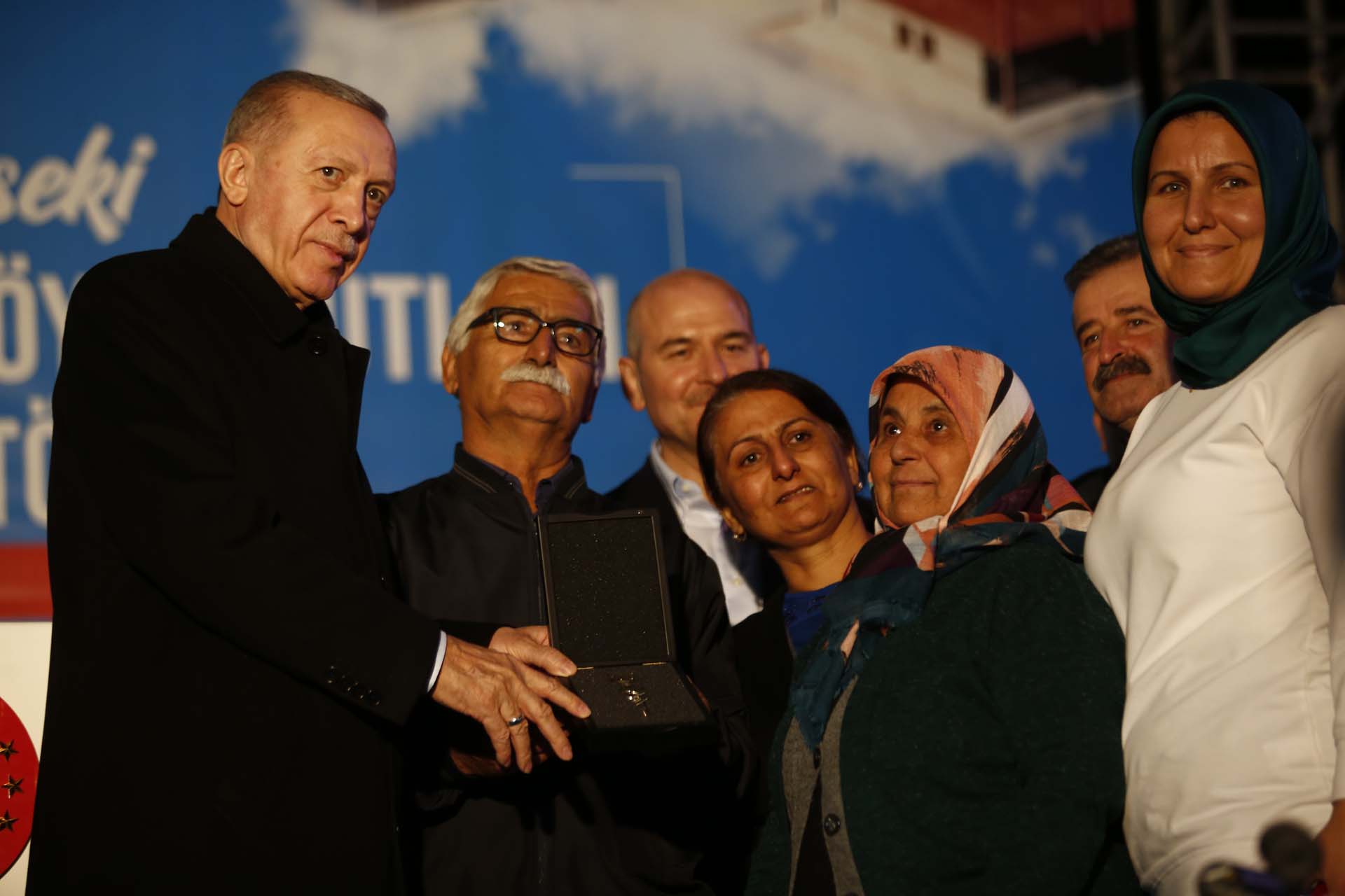 Cumhurbaşkanı Erdoğan'dan Manavgat'ta önemli açıklamalar! İnşa ettiğimiz konutları yüzde 66 indirimle 18 yıl vadeyle sahiplerine vereceğiz