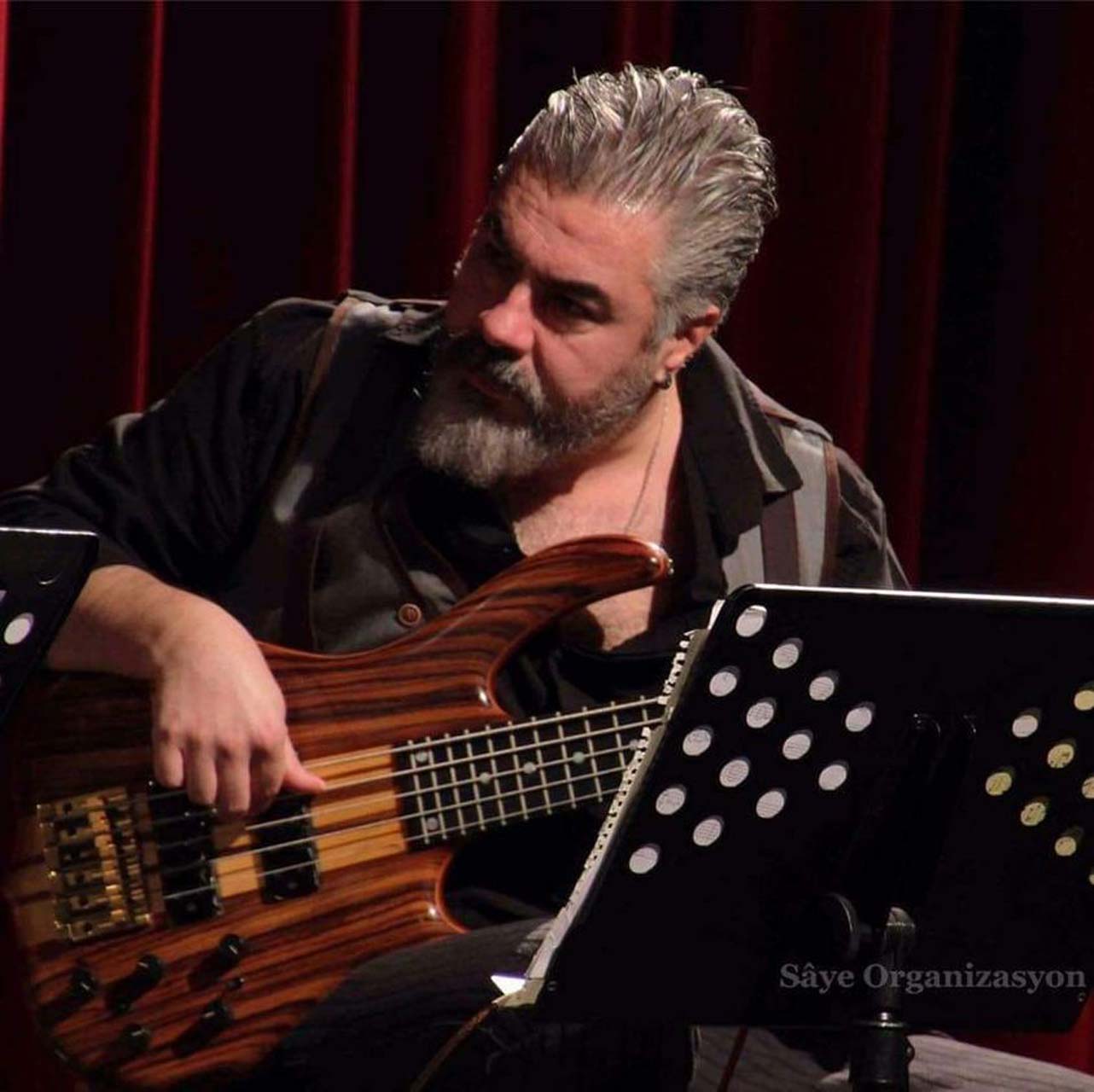 Muğla Milas'ta feci kaza! Müzisyen Hakan Yelbiz hayatını kaybetti, 1 kişi yaralandı