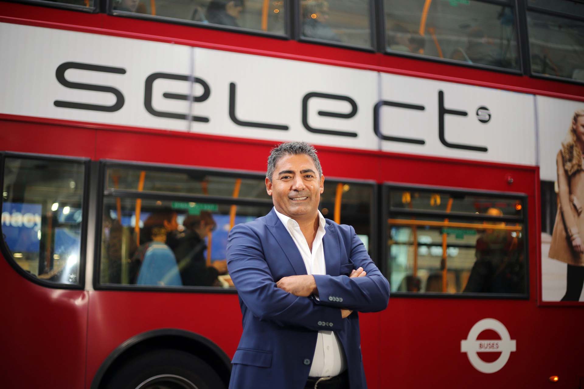 Halk TV'den istifa etti! Özlem Akarsu Çelik'ten patron Cafer Mahiroğlu'na: Gazetecilikten gelmeyen medya patronları genel yayın yönetmenliğine soyunmamalı