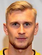 Simon Strandboyu ve yaşı kaç