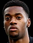 Tosin Adarabioyoboyu ve yaşı kaç