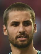 Alfie Whitemanboyu ve yaşı kaç