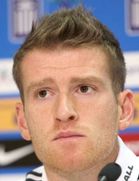 Steven Davisboyu ve yaşı kaç