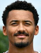 Emmanuel İyohaboyu ve yaşı kaç