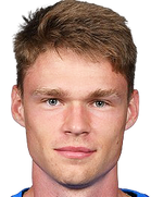 Denis Adamovboyu ve yaşı kaç