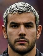 Theo Hernandezboyu ve yaşı kaç