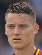 Zan Celarboyu ve yaşı kaç