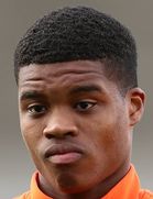 Nigel Thomasboyu ve yaşı kaç