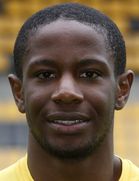 Arnaud Djoumboyu ve yaşı kaç