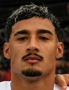 Carlos Benavidezboyu ve yaşı kaç