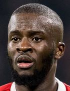 Tanguy Ndombeleboyu ve yaşı kaç