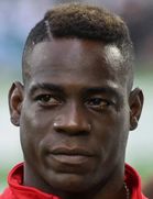 Mario Balotelliboyu ve yaşı kaç