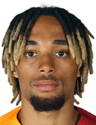 Sacha Boeyboyu ve yaşı kaç