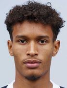 Simon Nelsonboyu ve yaşı kaç