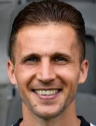 Peter Pekarikboyu ve yaşı kaç