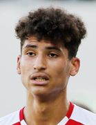 Salah Aziz Binousboyu ve yaşı kaç