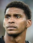 Hugo Souzaboyu ve yaşı kaç