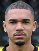 Justin Njinmahboyu ve yaşı kaç