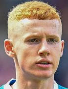 Adam Devineboyu ve yaşı kaç