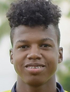 John Mercadoboyu ve yaşı kaç