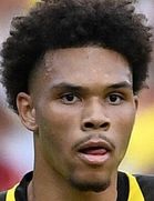 Nnamdi Collinsboyu ve yaşı kaç