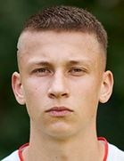 Simon Breuerboyu ve yaşı kaç