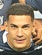 Julian Bonettoboyu ve yaşı kaç