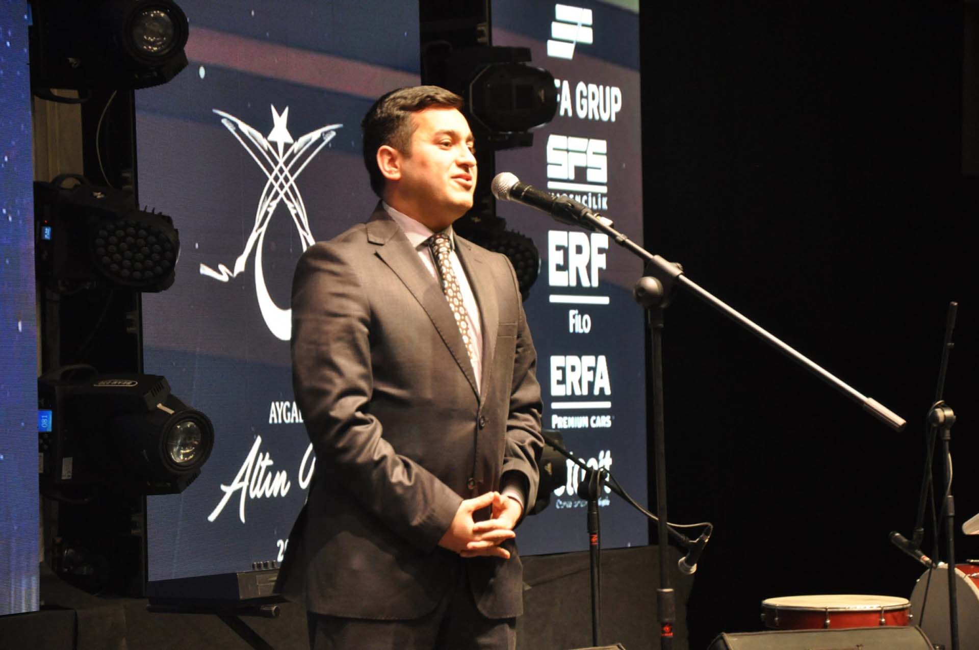 36 farklı kategoride ödül! AYGAD, Altın İmza Ödülleri sahiplerini buldu!