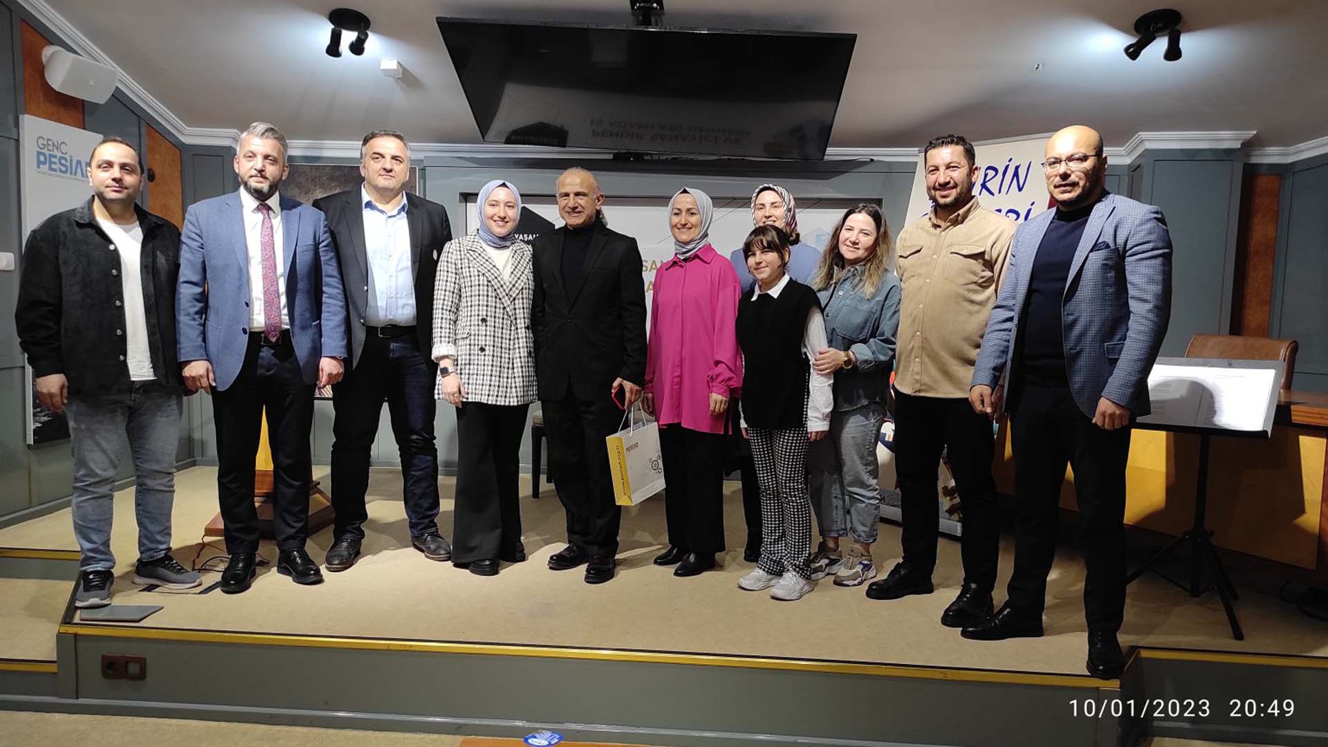 PESİAD, Şehrin Şairleri Şiir Grubunu ağırladı! Keyifli program, konukları mest etti