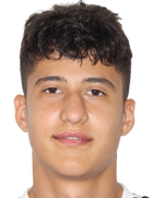 kimdir, boyu kaç, hangi takımda