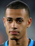 kimdir, boyu kaç, hangi takımda